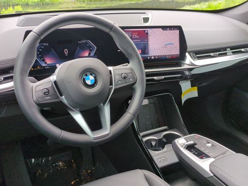 Certified 2025 BMW X1 xDrive28i w/ Premium Package image 26