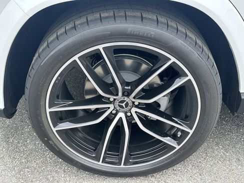 New 2026 Mercedes-Benz GLS 450 4MATIC image 21