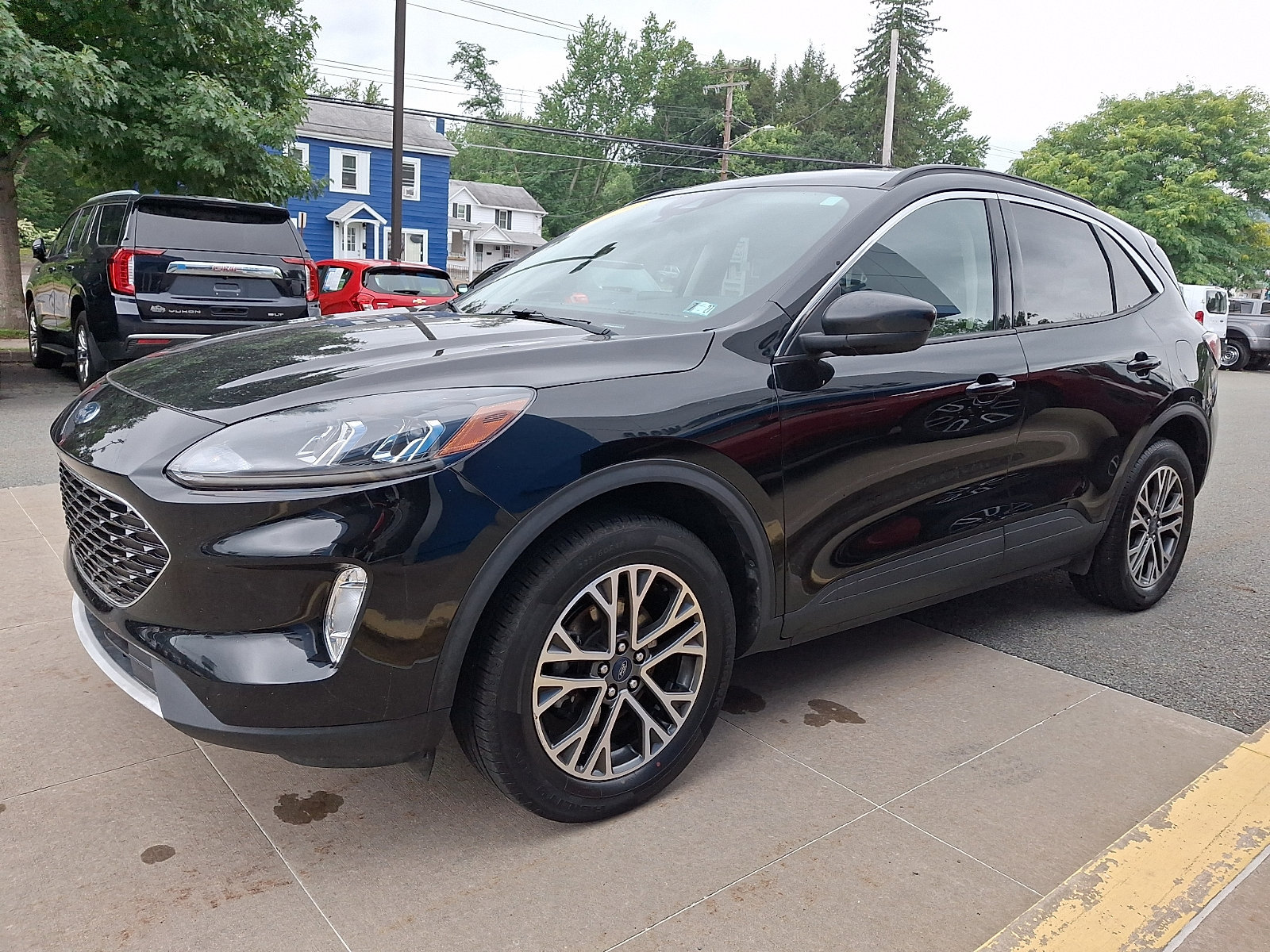 Used 2020 Ford Escape SEL AWD/4WD image 3