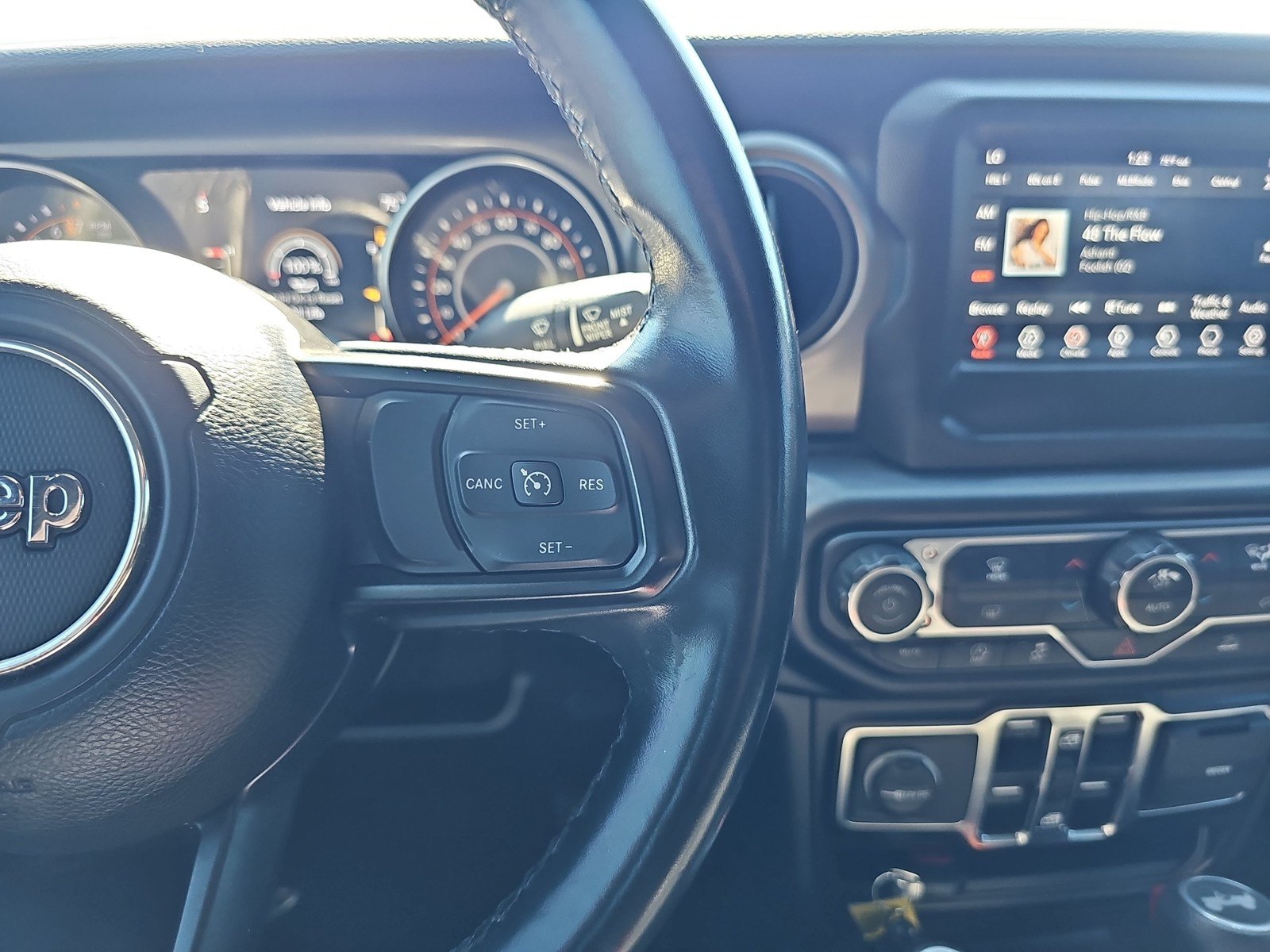 Used 2021 Jeep Wrangler Unlimited Sport AWD/4WD image 15