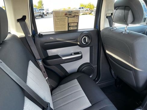 Used 2010 Dodge Nitro SXT image 23