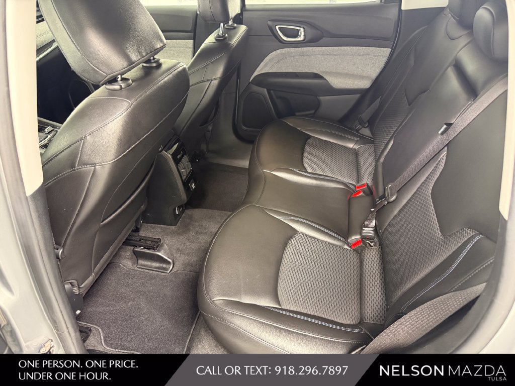 Used 2022 Jeep Compass Latitude AWD/4WD image 31