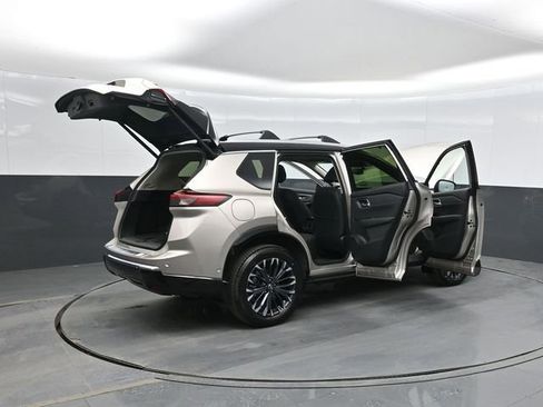 New 2026 Nissan Rogue Platinum image 61
