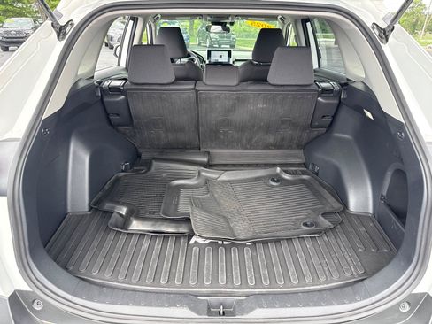Used 2025 Toyota RAV4 XLE w/ Weather Package AWD/4WD image 8