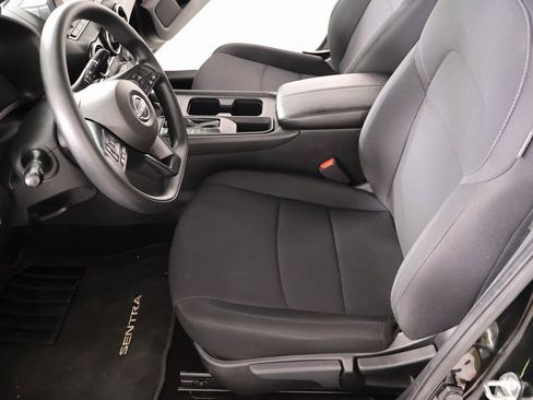 Used 2024 Nissan Sentra S image 10