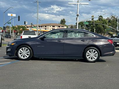 Used 2025 Chevrolet Malibu LT