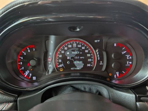 Used 2023 Dodge Durango GT RWD image 31