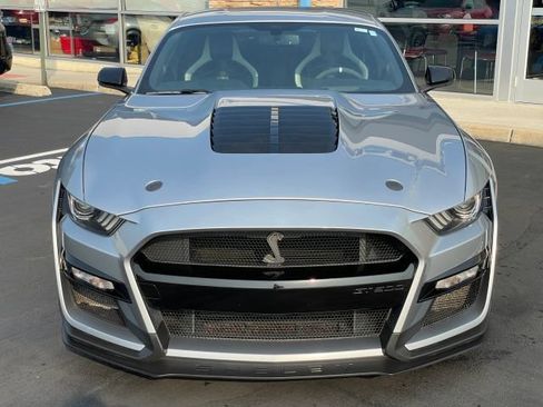 Used 2020 Ford Mustang Shelby GT500 w/ Technology Package RWD image 12