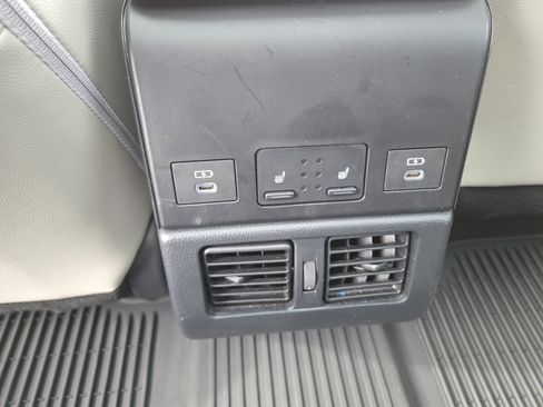 Used 2024 Toyota bZ4X Limited AWD w/ Weather Package image 20