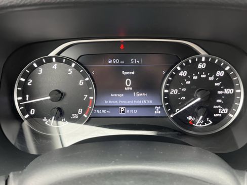 Used 2023 Nissan Frontier SV image 23