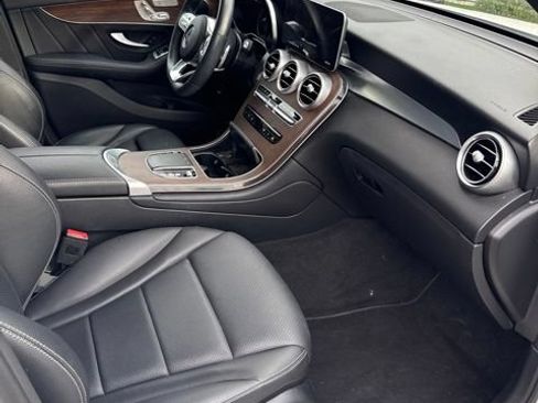 Used 2022 Mercedes-Benz GLC 300 image 16
