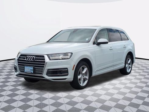 Used 2018 Audi Q7 3.0T Prestige AWD/4WD image 2