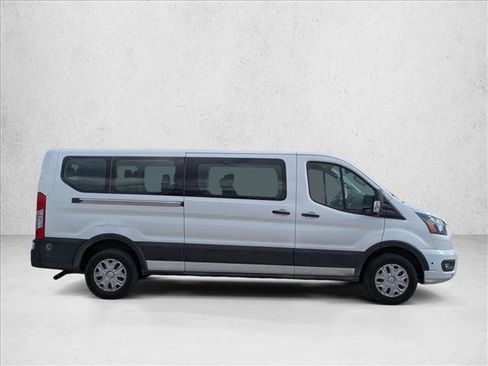 Used 2024 Ford Transit 350 XLT image 4