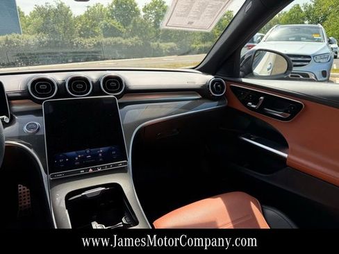 Certified 2022 Mercedes-Benz C 300 4MATIC Sedan image 18