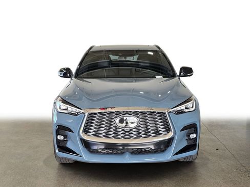 Used 2023 INFINITI QX55 Essential image 2