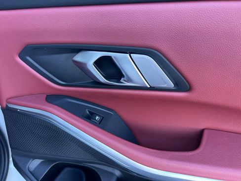 Used 2023 BMW 330i Sedan w/ Driving Assistance Package image 47