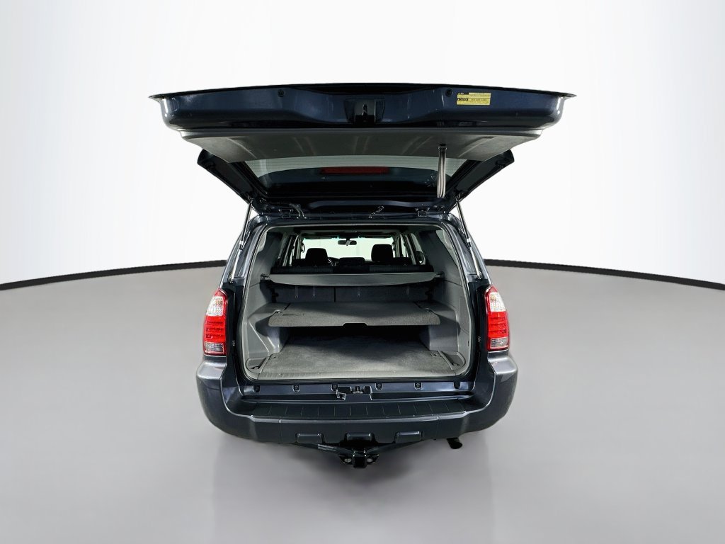 Used 2007 Toyota 4Runner SR5 AWD/4WD image 26