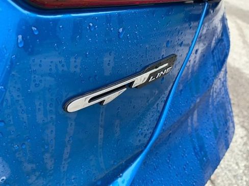 Used 2022 Kia Forte GT-Line w/ GT-Line Technology Package FWD image 17