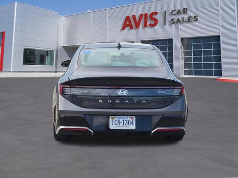 Used 2025 Hyundai Sonata SEL FWD image 7