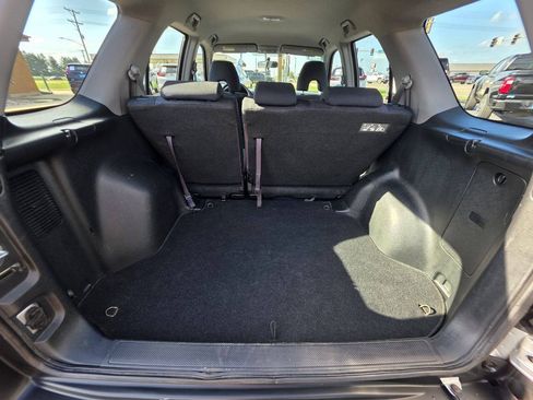 Used 2005 Honda CR-V LX image 23