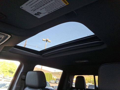 New 2025 GMC Sierra 2500 Denali w/ Denali Reserve Package image 14