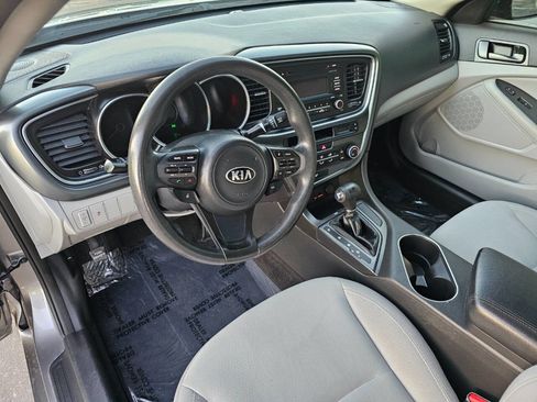 Used 2015 Kia Optima LX image 16
