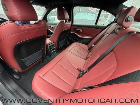 Used 2023 BMW 330i xDrive Sedan w/ M Sport Package AWD/4WD image 25