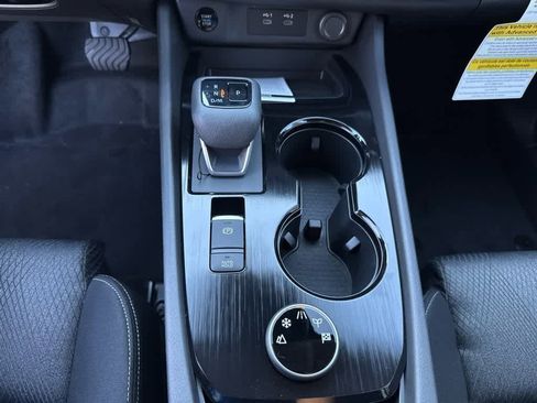 New 2026 Nissan Rogue SV image 18