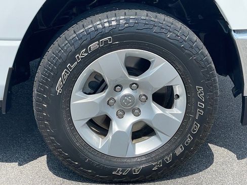 Used 2023 RAM 1500 Big Horn image 10