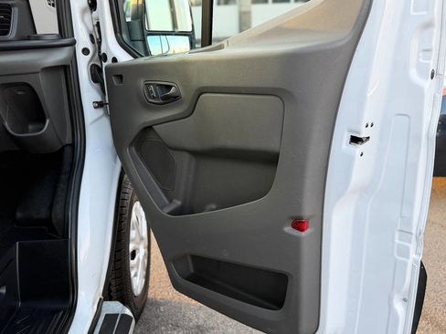 Used 2024 Ford Transit 250 Low Roof w/ Exterior Upgrade Package image 65