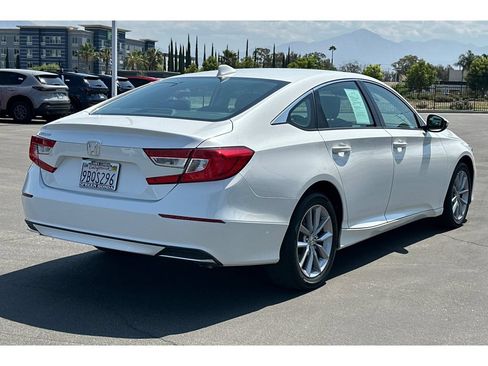 Used 2022 Honda Accord LX image 6