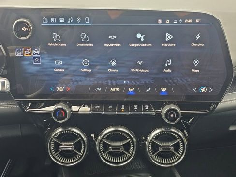 New 2026 Chevrolet Blazer EV LT image 12