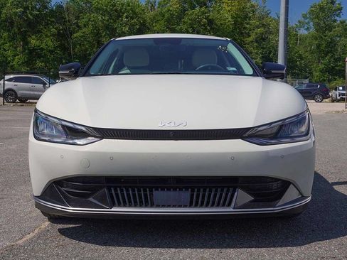 Used 2024 Kia EV6 Wind w/ Wind Technology Package RWD image 10