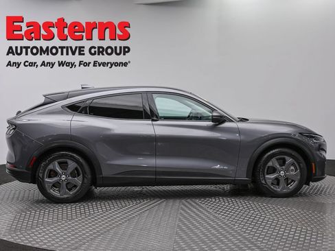 Used 2021 Ford Mustang Mach-E Select w/ Comfort/Technology Package AWD/4WD image 4