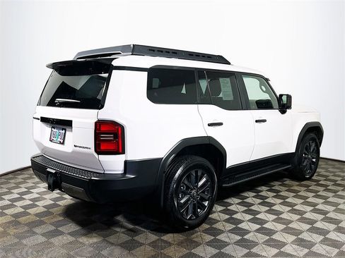 Certified 2025 Toyota Land Cruiser image 8