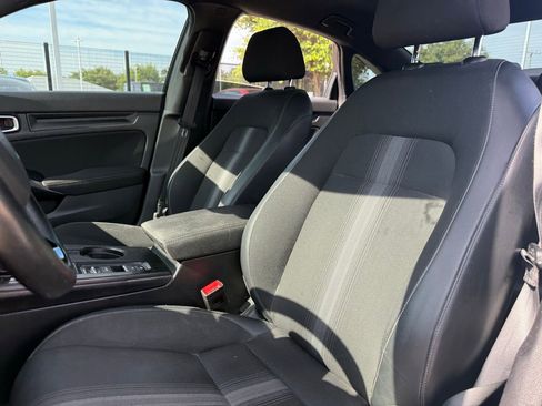 Used 2023 Honda Civic Sport image 10