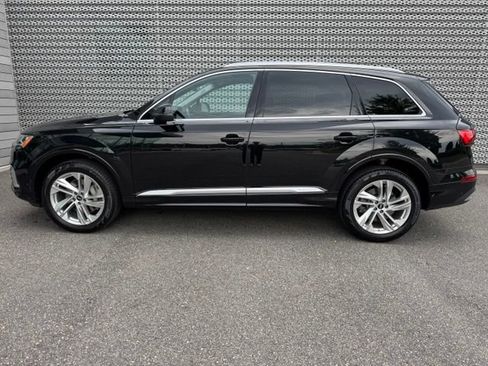 Certified 2023 Audi Q7 3.0T Premium Plus AWD/4WD image 2