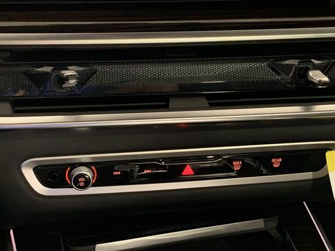 Used 2026 BMW X5 xDrive40i image 22