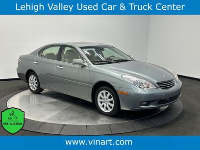 Used 2004 Lexus ES 330 w/ Premium Pkg
