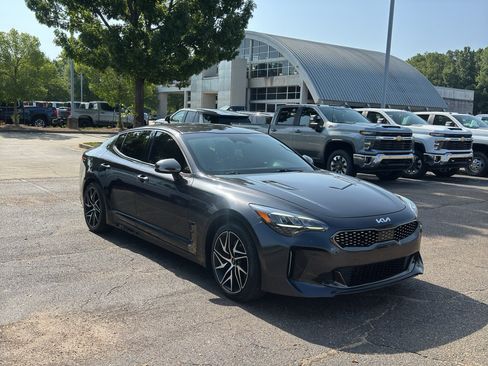 Used 2023 Kia Stinger GT-Line RWD image 1
