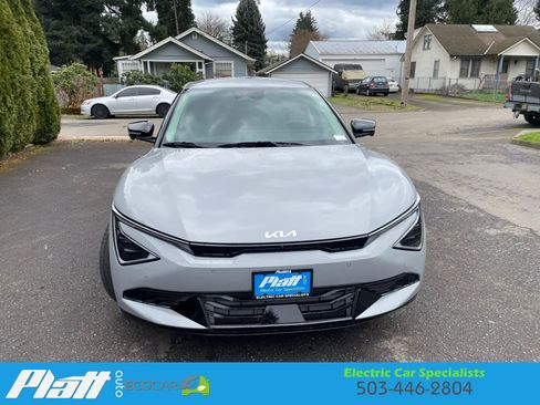 Used 2025 Kia EV6 Wind image 15