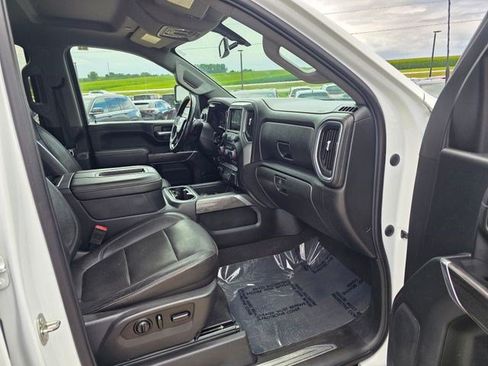 Used 2020 Chevrolet Silverado 3500 LTZ w/ LTZ Convenience Package AWD/4WD image 17