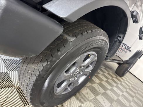 Used 2025 Ford Bronco Big Bend image 30