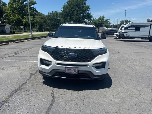 Used 2020 Ford Explorer ST w/ Premium Technology Package AWD/4WD image 6