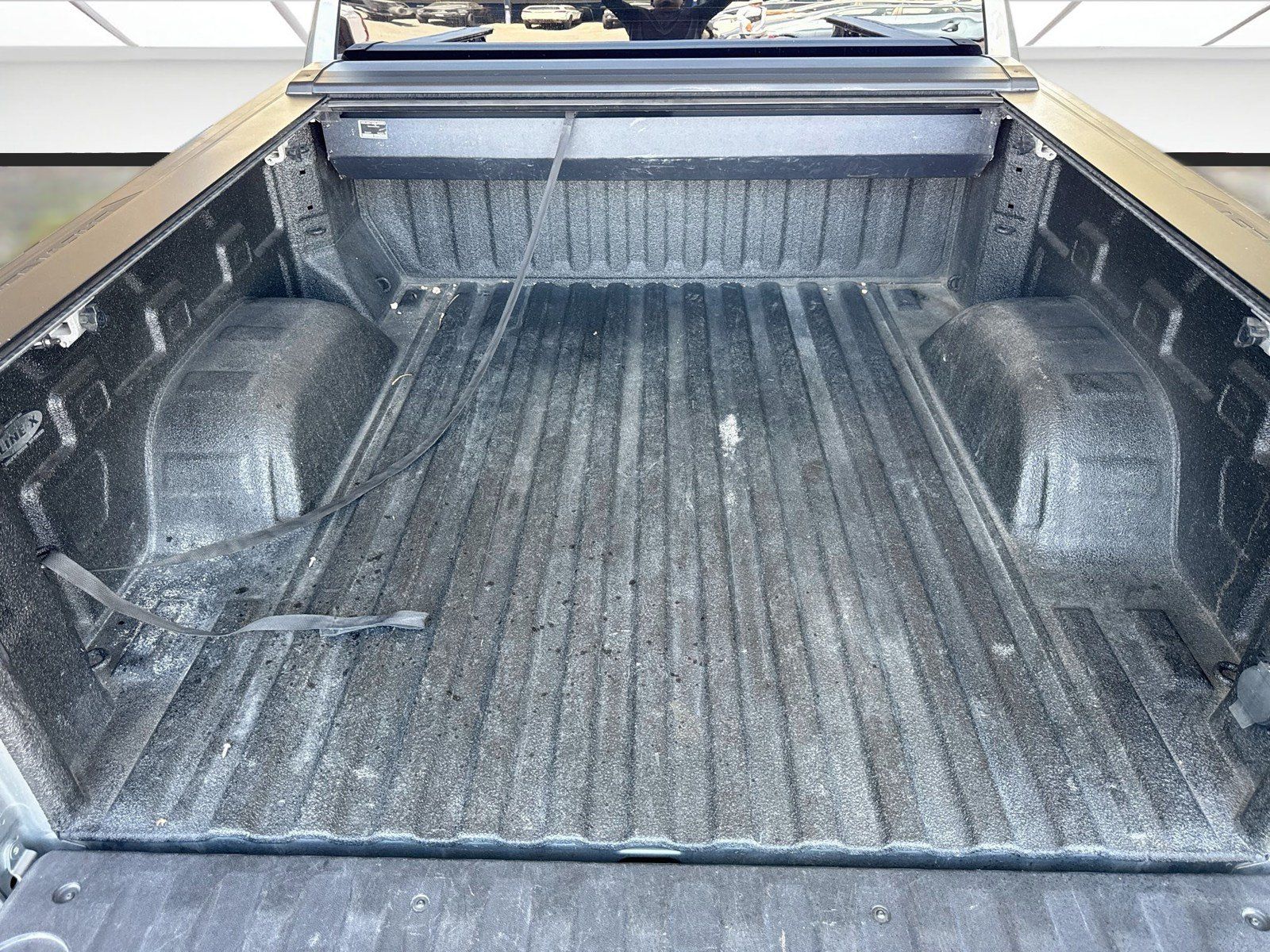 Used 2023 Chevrolet Silverado 1500 LT AWD/4WD image 16