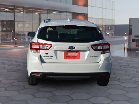 Used 2019 Subaru Impreza 2.0i Premium image 5