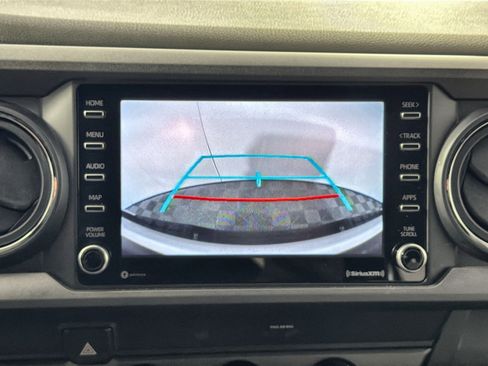 Used 2020 Toyota Tacoma TRD Off-Road image 19