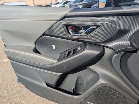 New 2025 Subaru Crosstrek 2.5i Limited w/ Crosstrek Mirror Package image 19