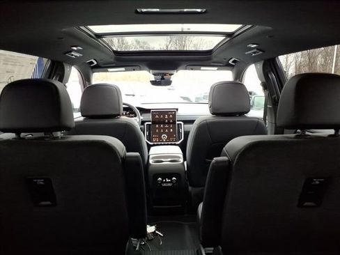 New 2026 GMC Acadia Elevation w/ Black Edition image 28