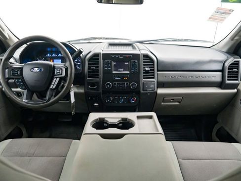 Used 2019 Ford F550 4x4 Crew Cab Super Duty image 9